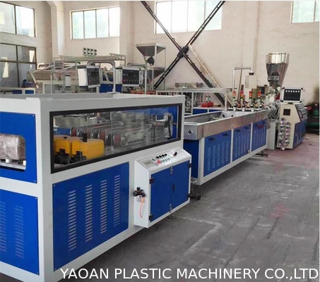 4 ท่อ PVC - U ไฟฟ้าท่อท่อ Extrusion Machine, Four UPVC ท่อผลิตสาย 16-32mm